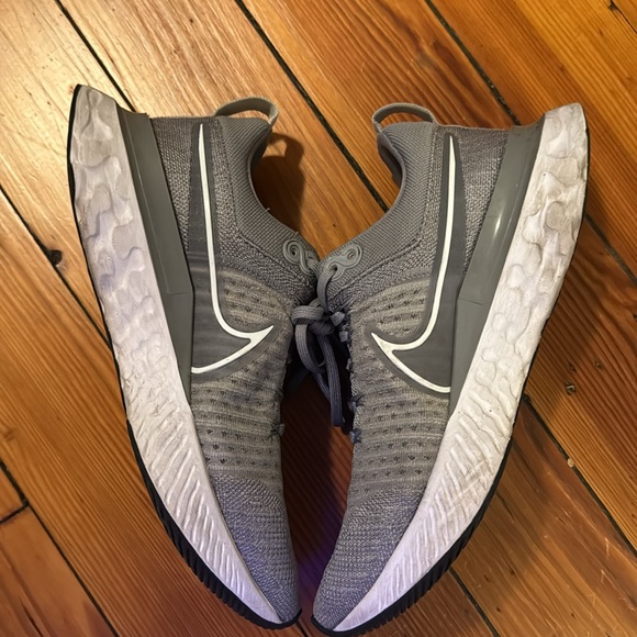 Nike women’s react infinity run size 9 - Picture 3 of 3